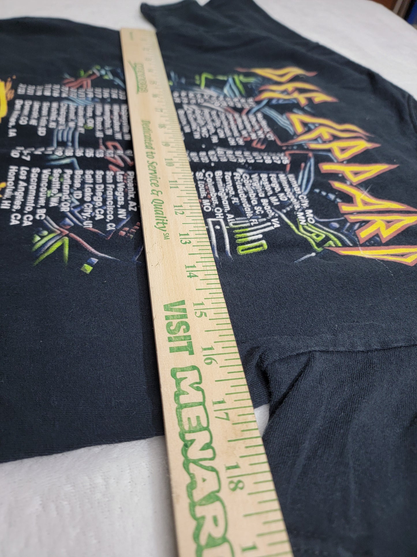 Def Leppard 2018 Concert Tour T-Shirt Size S Gildan