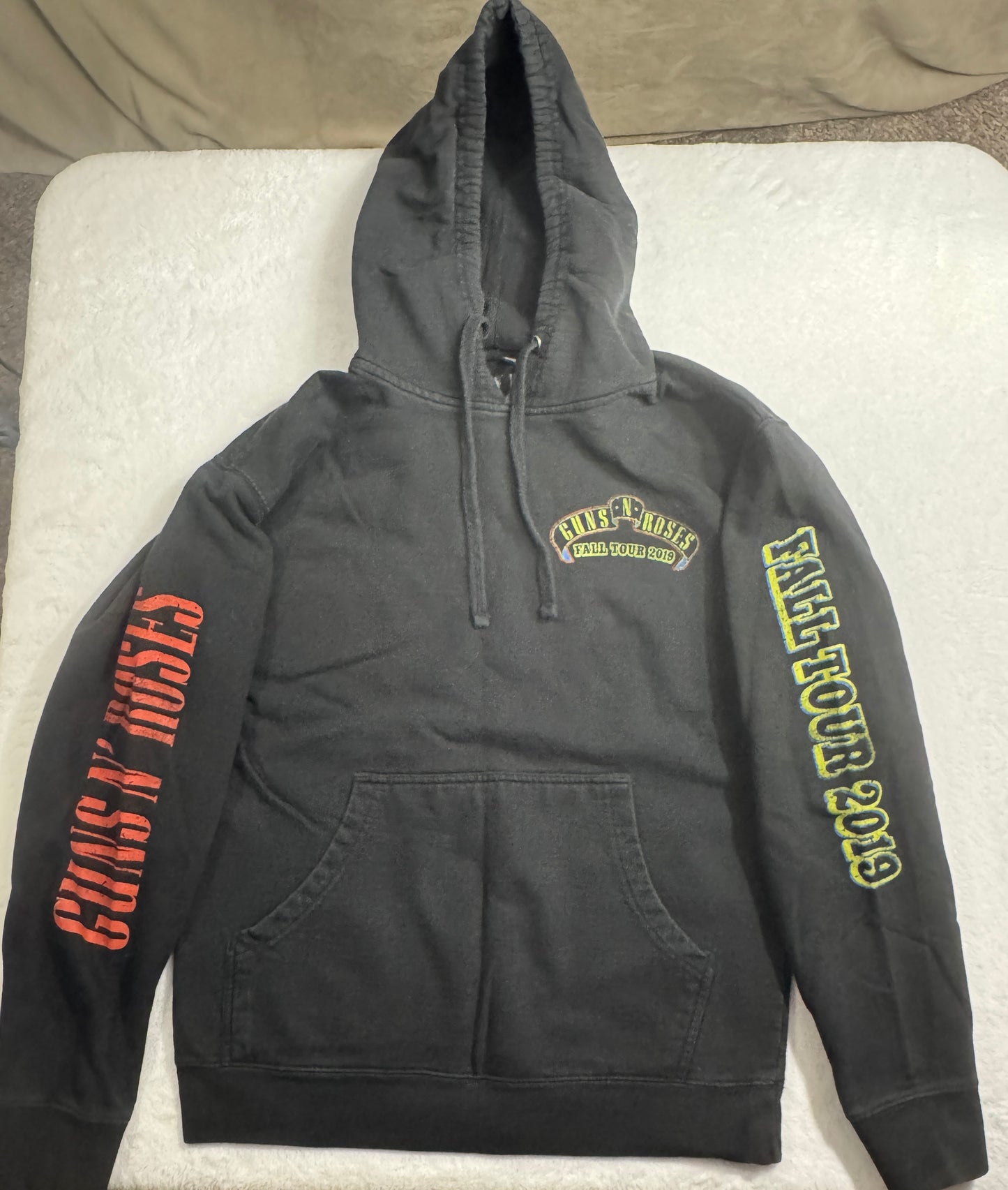 GnR Guns N Roses2019 Tour Hoodie size Med