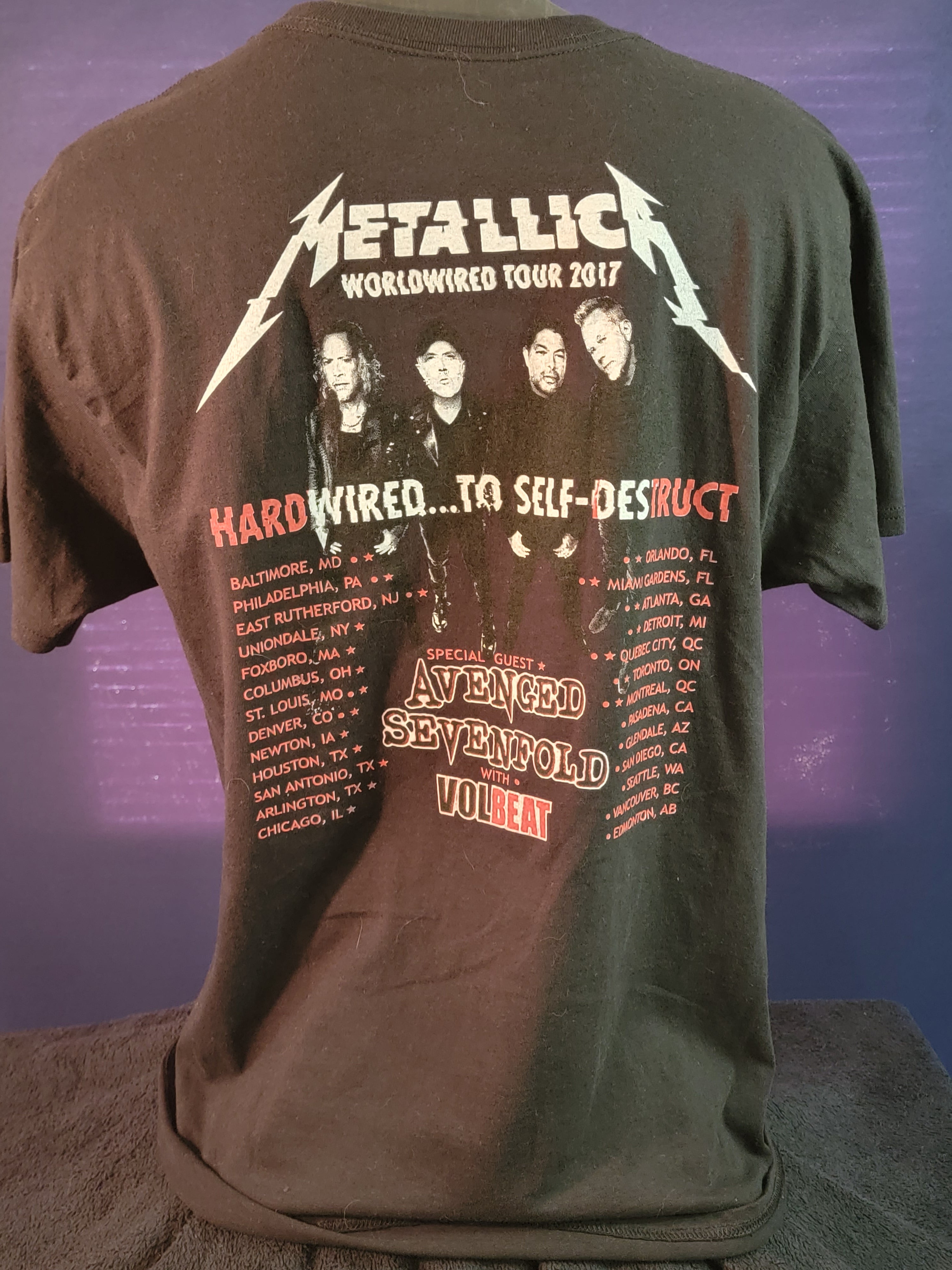 Metallica 2025 worldwired shirt