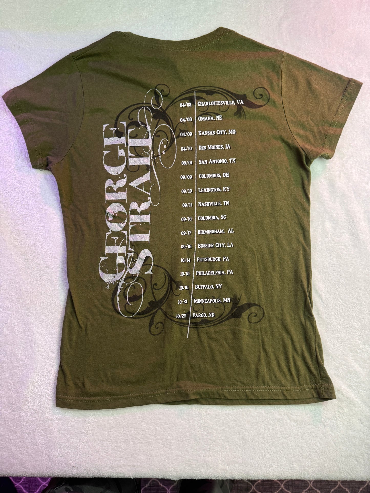 George Strait 2010 Cowboy Rides Away Tour Concert T-Shirt Women's Large