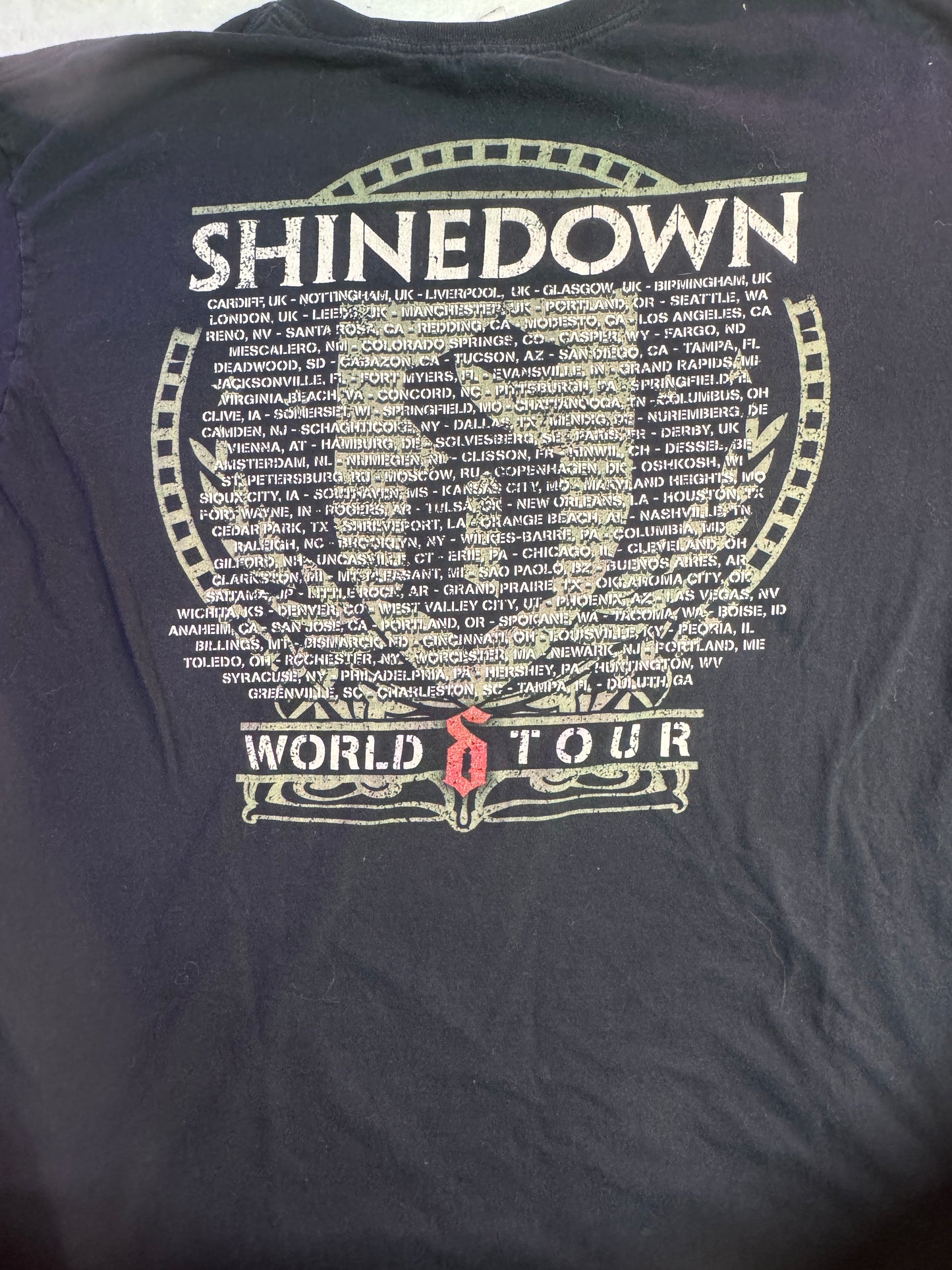 Shinedown I Will Never Be Voiceless Tour Concert T-Shirt Size XL Gildan