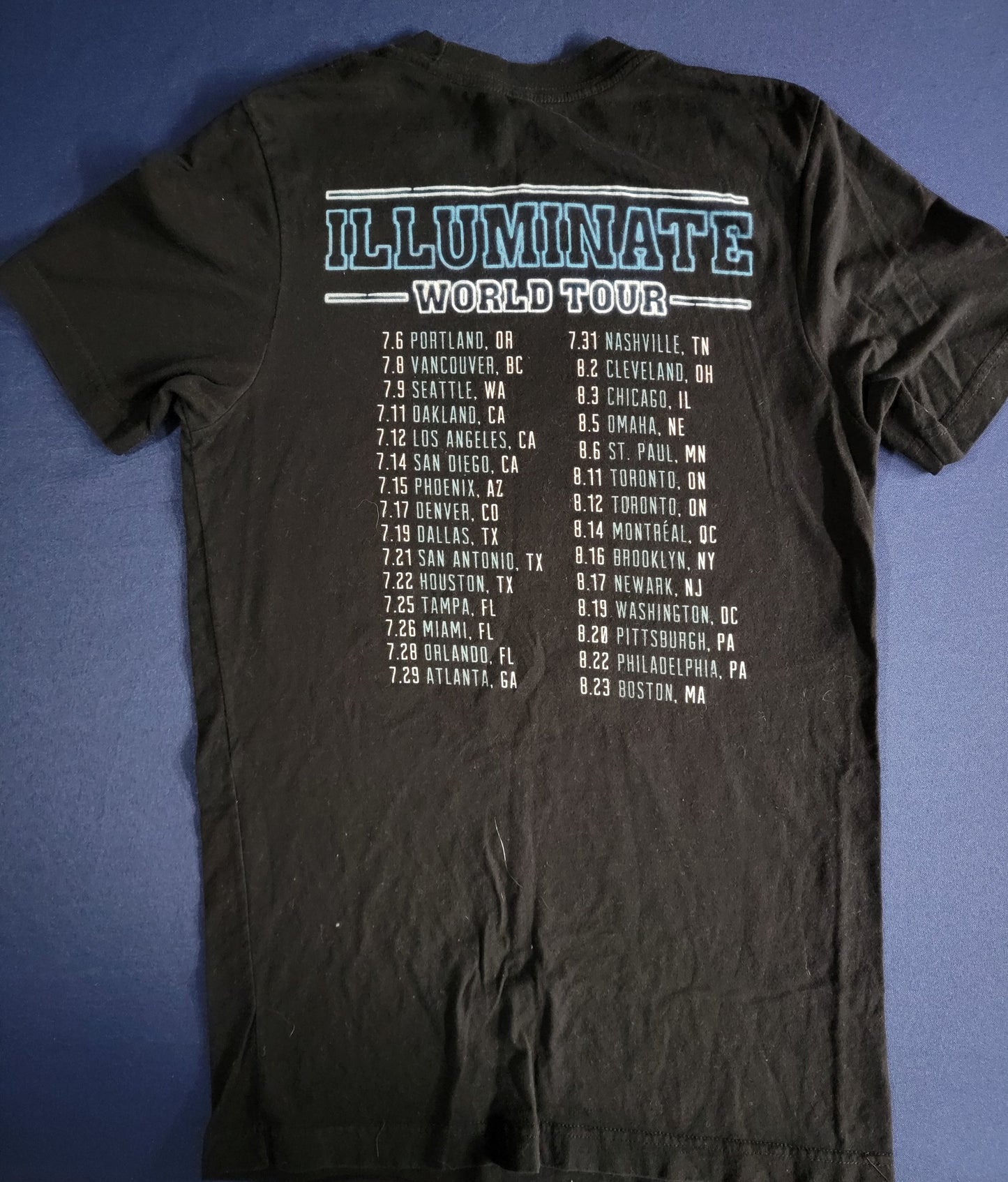 Shawn Mendes Illuminate World Tour Concert T-Shirt Small