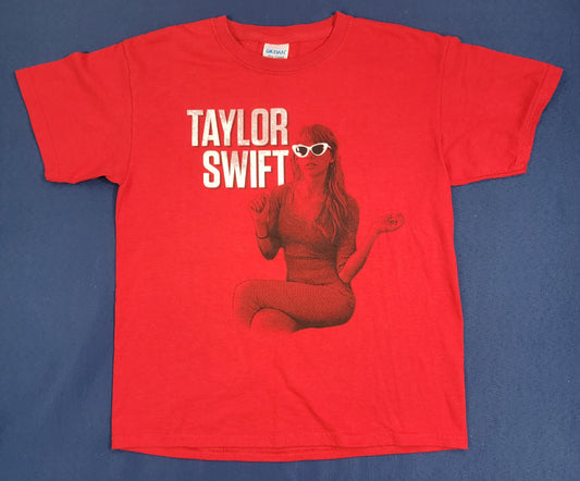 Taylor Swift 2013 Red Concert Tour T-shirt Youth Medium